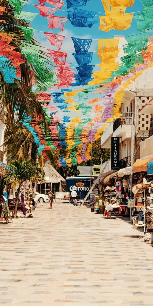 Luxury vehicle interior Playa del Carmen