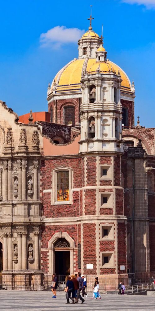 Luxury Car Interior Guadalupe