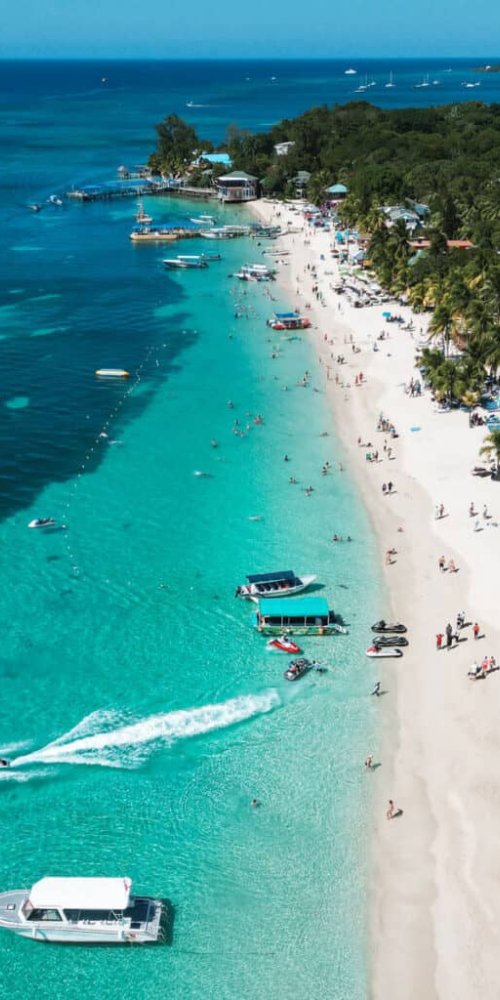 Luxury car interior Roatán, HN