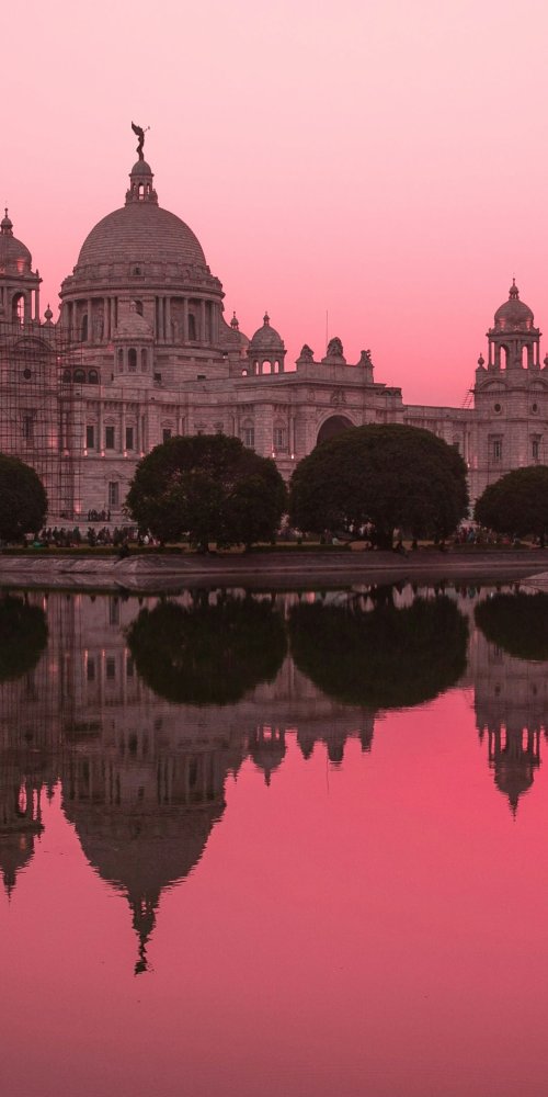 Luxury vehicle interior in Chandīgarh