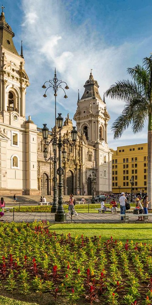 Luxury vehicle in Barranco, Lima