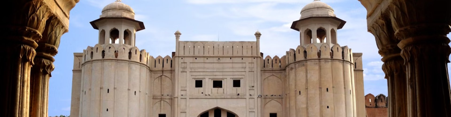 Lahore, PK